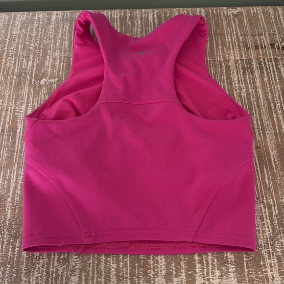 Pink Lululemon Tank. Size XS. Great Condition - Picture 4 of 7